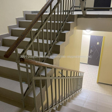 Продам квартиру, Михайлика ул. , 1  ком., 23 м², капитальный ремонт 