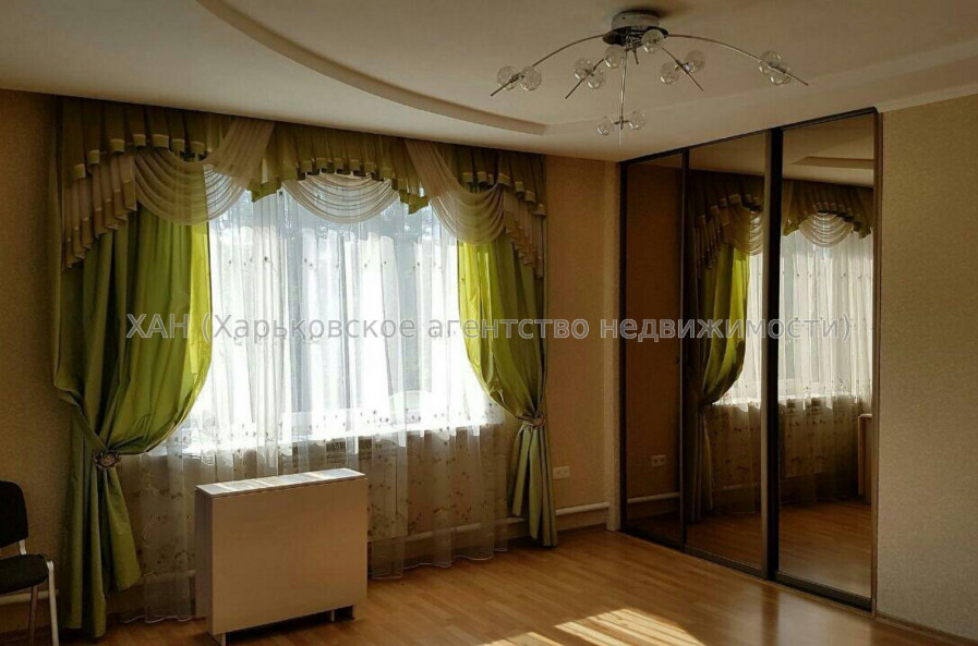 Продам будинок, Верхнегиевская ул. , 135 м², 5 соток, евроремонт 