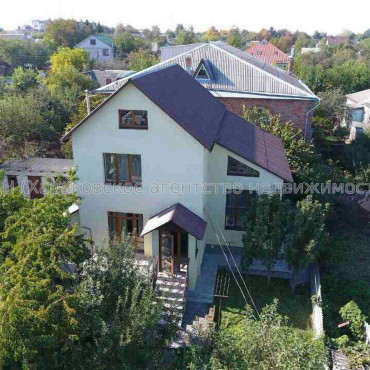 Продам будинок, Верхнегиевская ул. , 135 м², 5 соток, евроремонт 