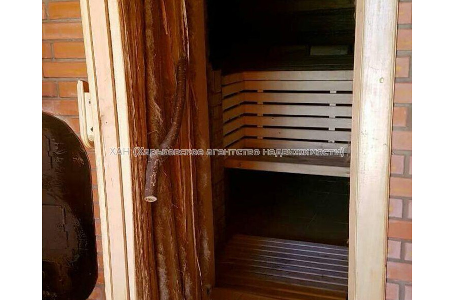 Продам будинок, Верхнегиевская ул. , 135 м², 5 соток, евроремонт 