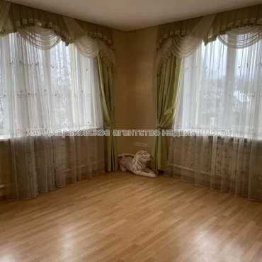 Продам будинок, Верхнегиевская ул. , 135 м², 5 соток, евроремонт 