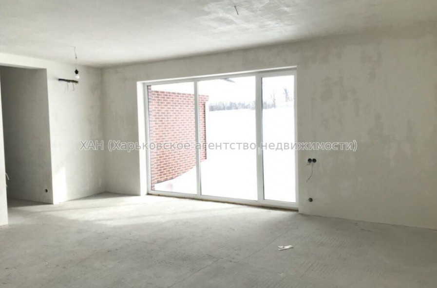 Продам дом, 120 м², 10 сот., без отделочных работ 