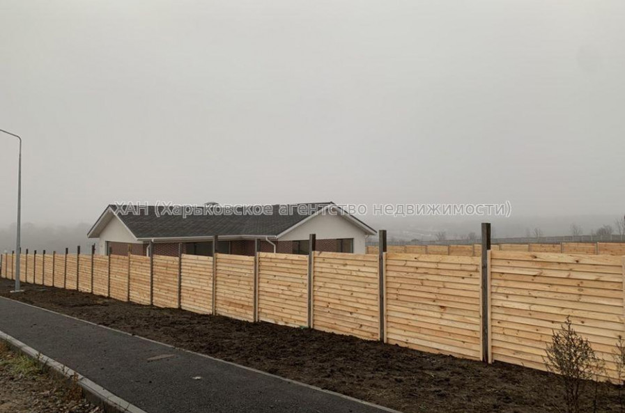 Продам дом, 120 м², 10 сот., без отделочных работ 