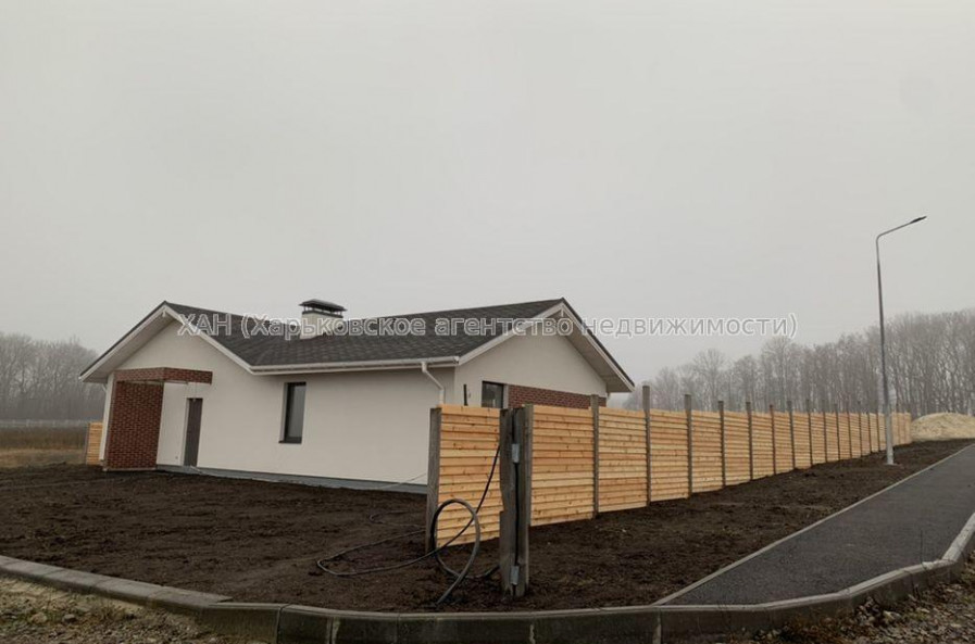 Продам дом, 120 м², 10 сот., без отделочных работ 