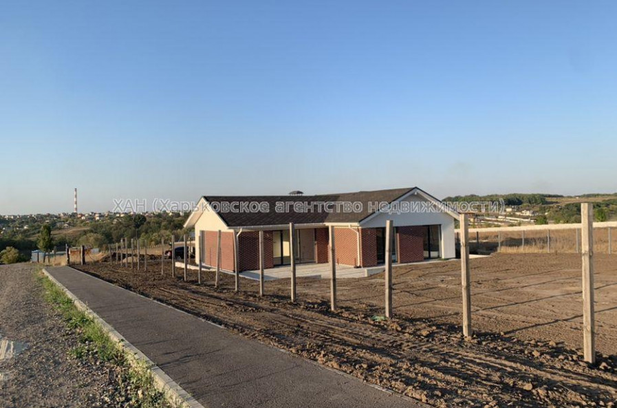 Продам дом, 120 м², 10 сот., без отделочных работ 