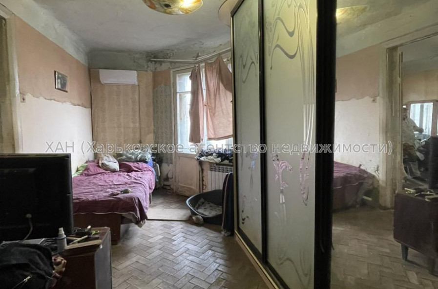Продам квартиру, Куликовский спуск , 3  ком., 80 м², без ремонта 