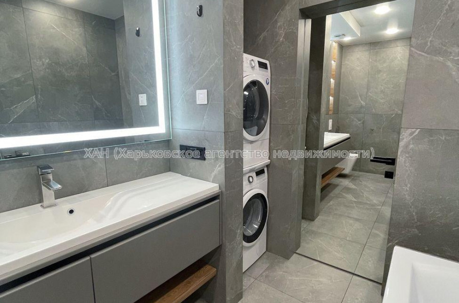 Продам квартиру, Петра Григоренко пр-т , 2  ком., 55 м², евроремонт 