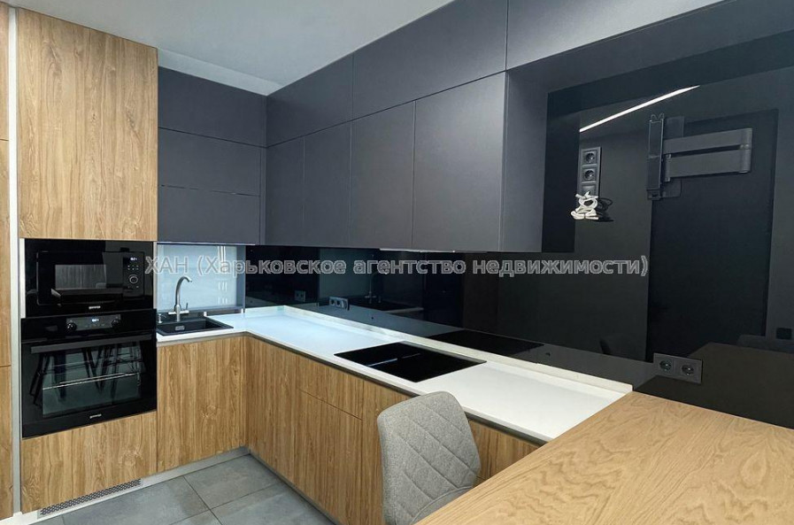 Продам квартиру, Петра Григоренко пр-т , 2  ком., 55 м², евроремонт 
