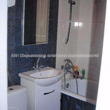 Продам квартиру, Белобровский пер. , 2  ком., 51 м², косметический ремонт 
