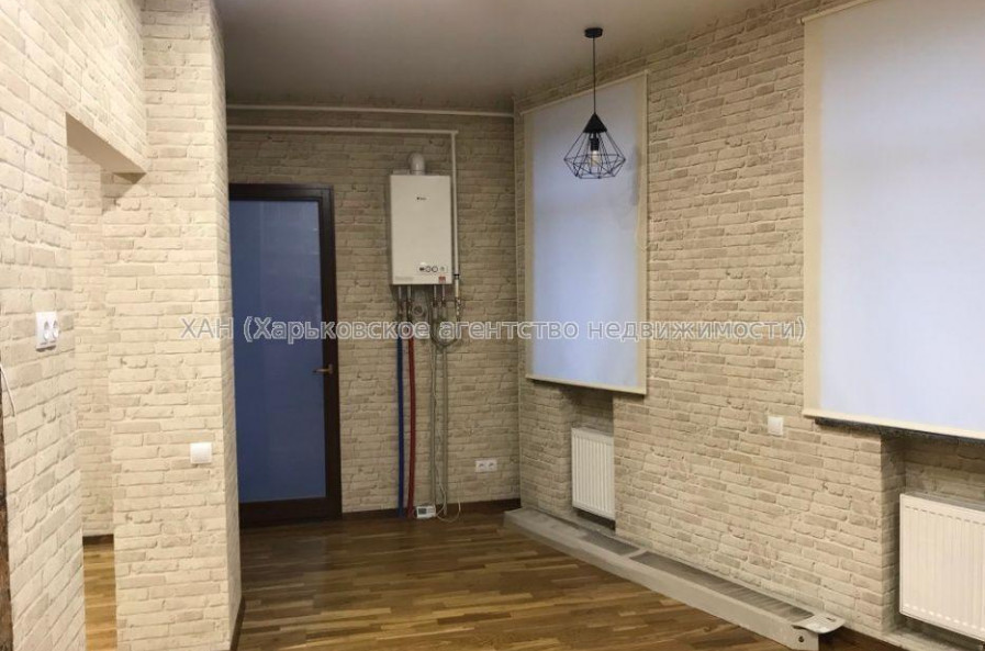 Продам квартиру, Квитки-Основьяненко ул. , 1  ком., 52 м², авторский дизайн 