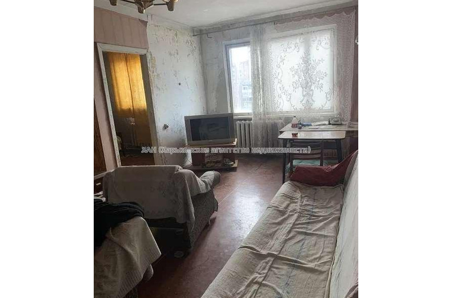 Продам квартиру, Аэрокосмический пр. , 4  ком., 69 м², без ремонта 