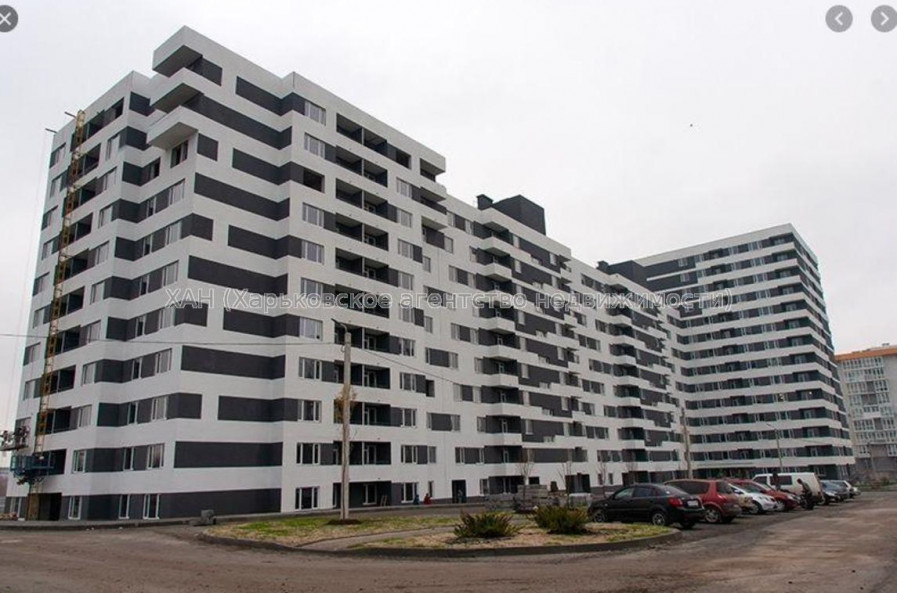 Продам квартиру, Льва Ландау просп. , 3  ком., 97 м², без внутренних работ 