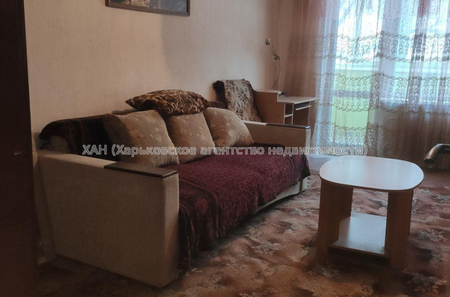 Продам квартиру, Академика Павлова ул. , 3 кім., 66 м², без ремонта 