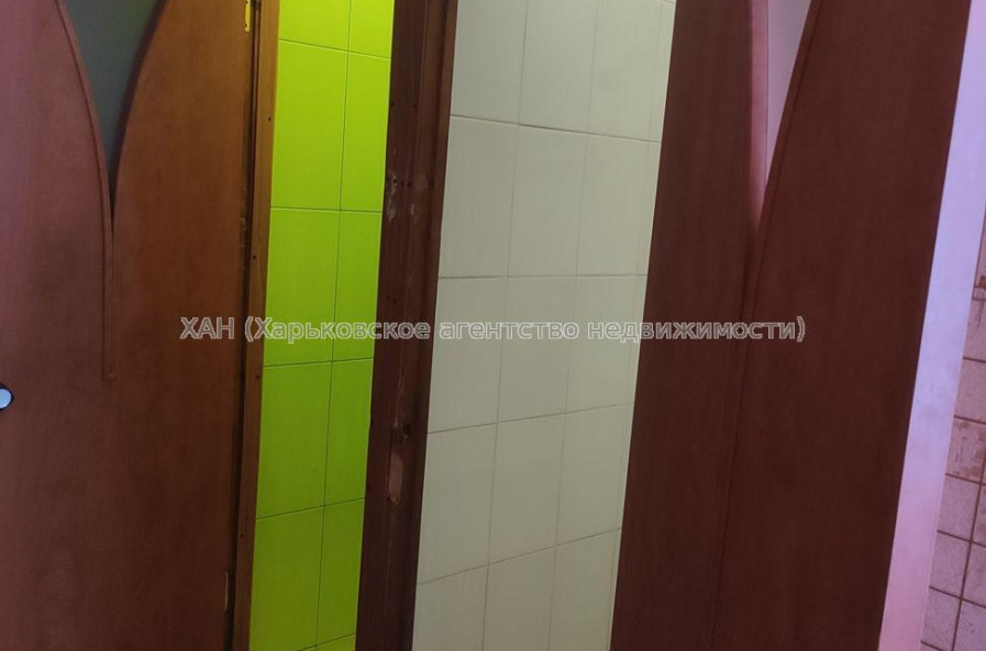 Продам квартиру, Академика Павлова ул. , 3 кім., 66 м², без ремонта 