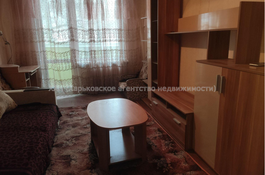 Продам квартиру, Академика Павлова ул. , 3 кім., 66 м², без ремонта 