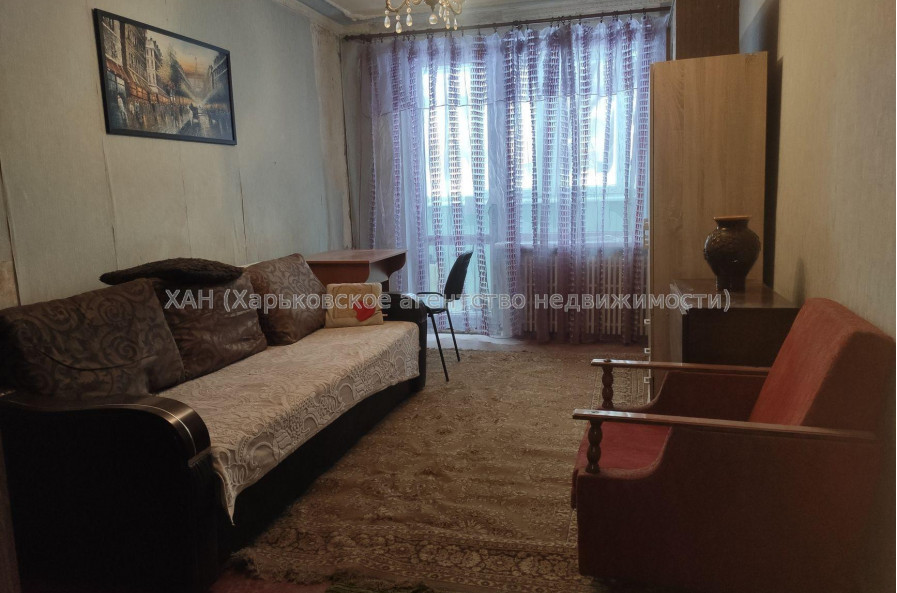 Продам квартиру, Академика Павлова ул. , 3 кім., 66 м², без ремонта 