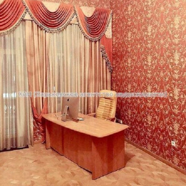 Продам квартиру, Сумская ул. , 5 кім., 218 м², авторский дизайн 