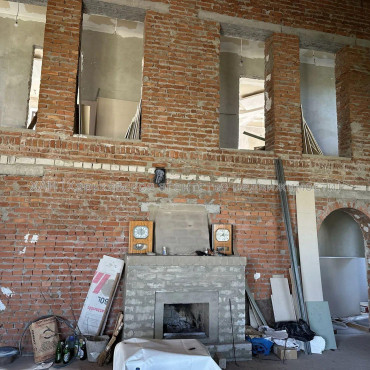 Продам будинок, Заречный пер. , 260 м², 17 соток, частичный ремонт 