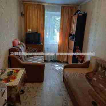 Продам квартиру, Байрона пр-т , 1 кім., 13 м², косметический ремонт 