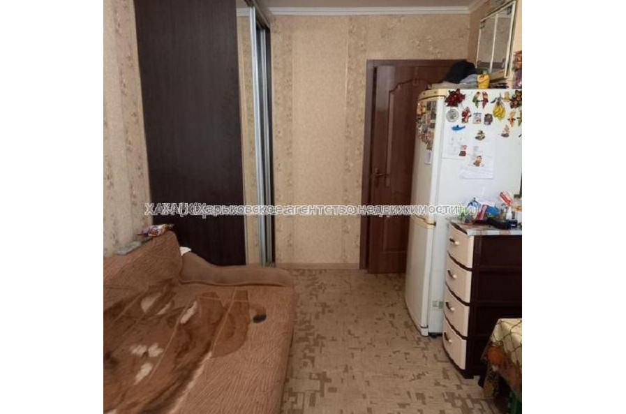 Продам квартиру, Байрона пр-т , 1 кім., 13 м², косметический ремонт 