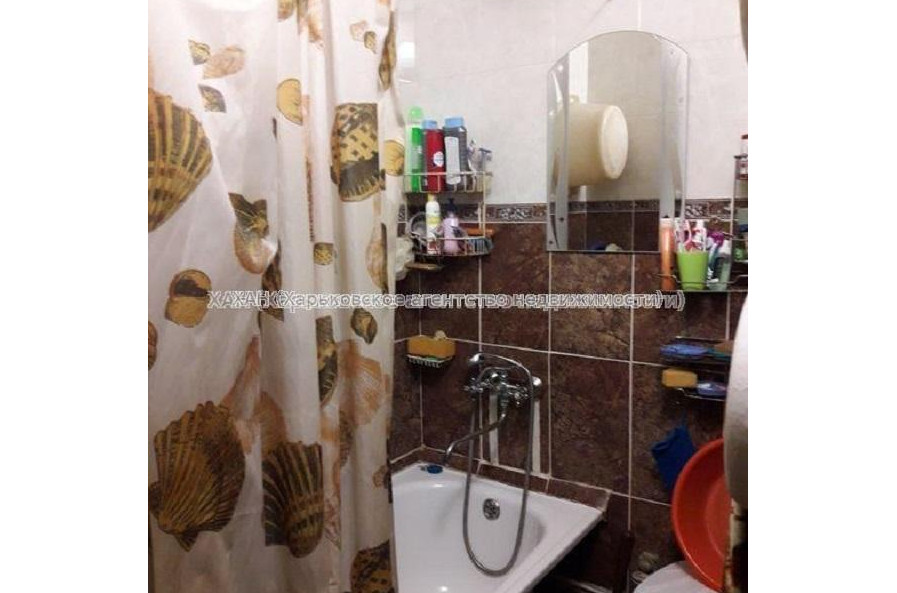 Продам квартиру, Байрона пр-т , 1 кім., 13 м², косметический ремонт 