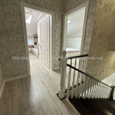 Продам квартиру, Дмитриевская ул. , 3 кім., 92 м², авторский дизайн 