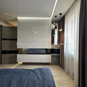 Продам квартиру, Аэрокосмический пр. , 2  ком., 64 м², авторский дизайн 