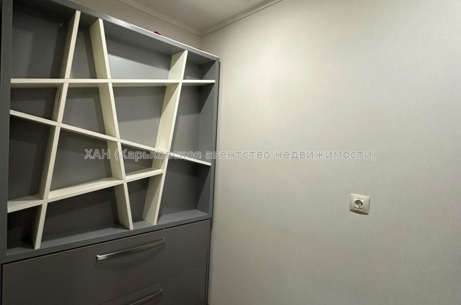 Продам квартиру, Аэрокосмический пр. , 2  ком., 64 м², авторский дизайн 