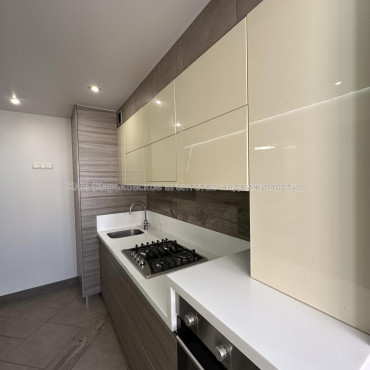 Продам квартиру, Аэрокосмический пр. , 2  ком., 64 м², авторский дизайн 