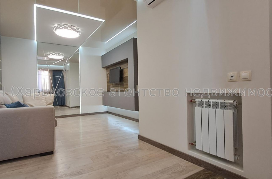Продам квартиру, Гагарина просп. , 2  ком., 64 м², авторский дизайн 