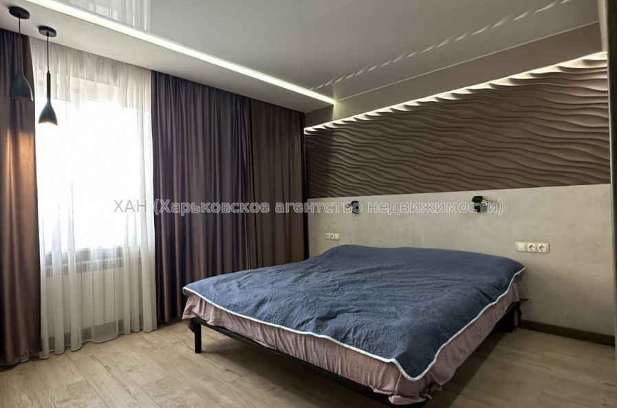 Продам квартиру, Аэрокосмический пр. , 2  ком., 64 м², авторский дизайн 