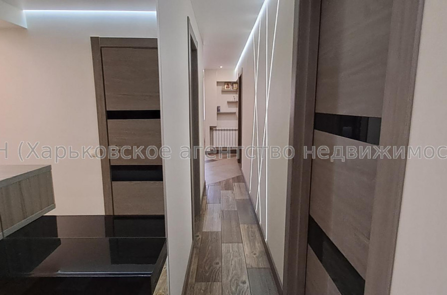 Продам квартиру, Гагарина просп. , 2 кім., 64 м², авторский дизайн 