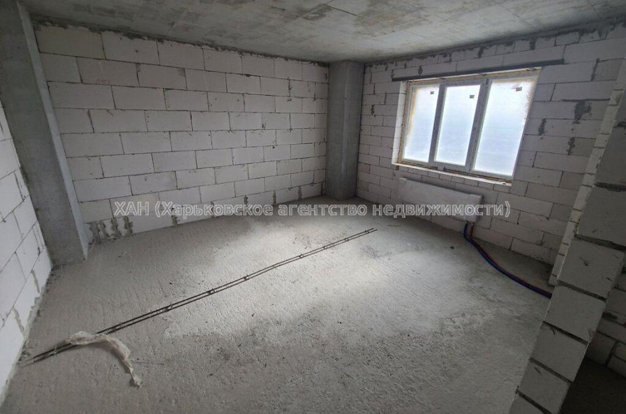 Продам квартиру, Льва Ландау просп. , 1  ком., 52 м², без внутренних работ 