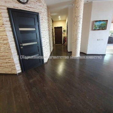 Продам квартиру, Михаила Семенко ул. , 4  ком., 142 м², авторский дизайн 