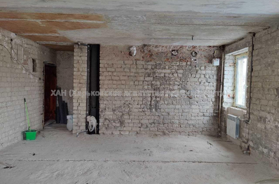 Продам квартиру, Лесопарковский 1-й пер. , 2  ком., 48 м², без внутренних работ 