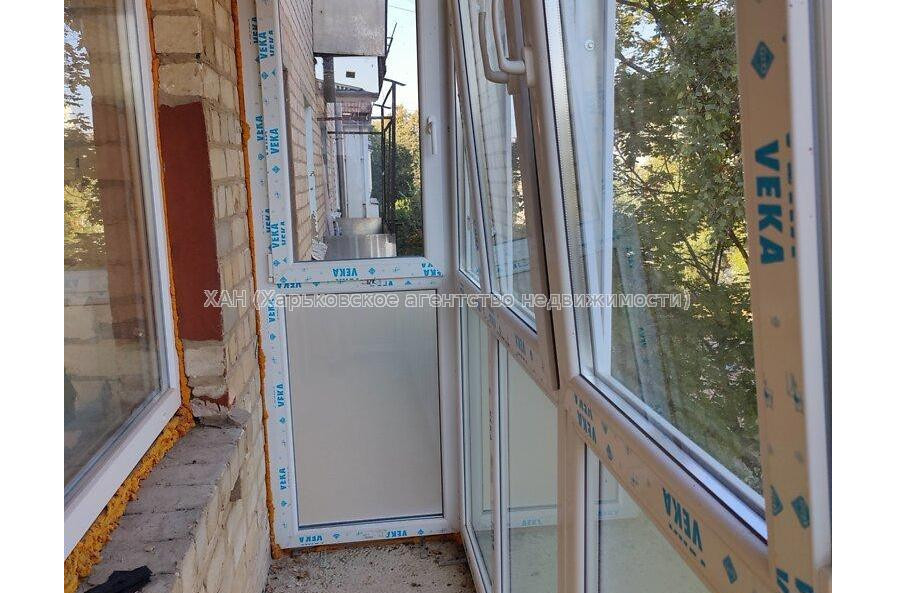 Продам квартиру, Лесопарковский 1-й пер. , 2 кім., 48 м², без внутренних работ 