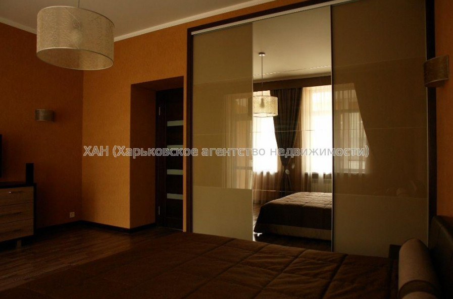 Продам квартиру, Сумская ул. , 2  ком., 53 м², евроремонт 