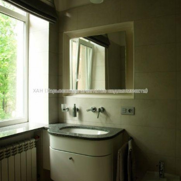 Продам квартиру, Сумская ул. , 2  ком., 53 м², евроремонт 