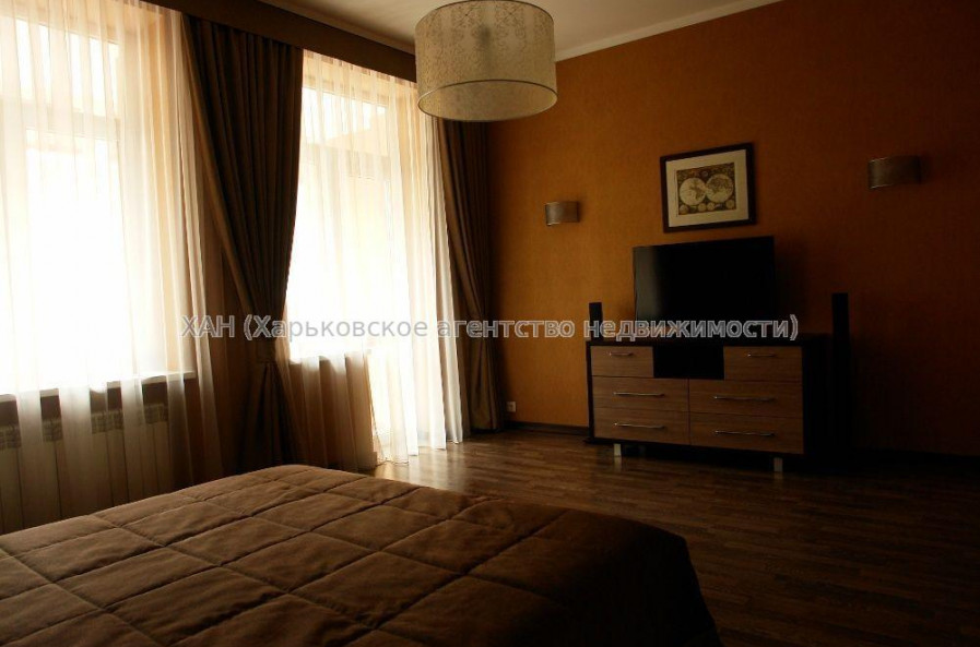 Продам квартиру, Сумская ул. , 2  ком., 53 м², евроремонт 