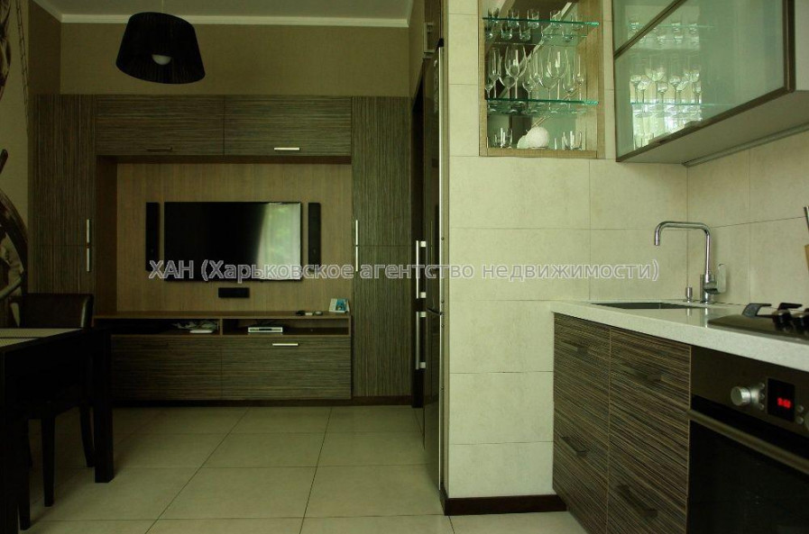 Продам квартиру, Сумская ул. , 2  ком., 53 м², евроремонт 