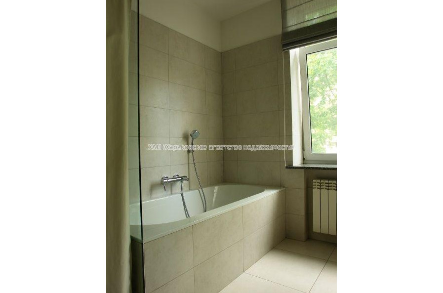 Продам квартиру, Сумская ул. , 2  ком., 53 м², евроремонт 