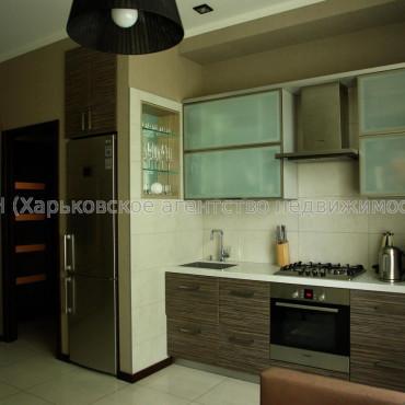 Продам квартиру, Сумская ул. , 2  ком., 53 м², евроремонт 