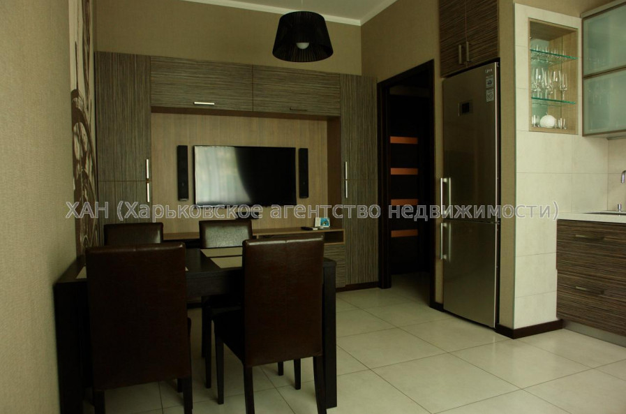 Продам квартиру, Сумская ул. , 2  ком., 53 м², евроремонт 