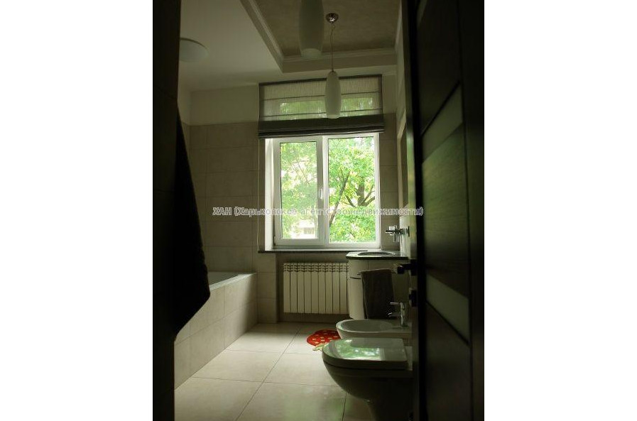 Продам квартиру, Сумская ул. , 2  ком., 53 м², евроремонт 