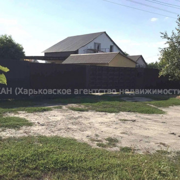 Продам будинок, Змиевская ул. , 160 м², 13 соток, косметический ремонт 