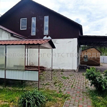 Продам будинок, Змиевская ул. , 160 м², 13 соток, косметический ремонт 