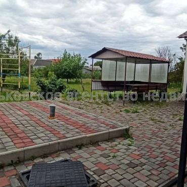 Продам будинок, Змиевская ул. , 160 м², 13 соток, косметический ремонт 