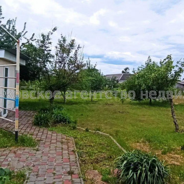 Продам будинок, Змиевская ул. , 160 м², 13 соток, косметический ремонт 