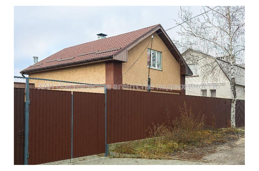 Продам дом, Волынская ул. , 140 м², 4 сот., капитальный ремонт 