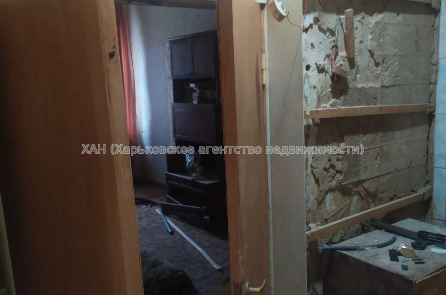 Продам квартиру, Воскресенская ул. , 14 , 1 кім., 33.50 м², советский ремонт 